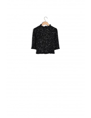 Top orné de sequins sur le site 